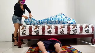 Sex With The Bed Mechanic!! I Made Him Fall In Love And Gave A Blowjob To His Big Penis. Then I Fucked Him Like His Whore