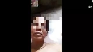 Desi Hot sexy village Happynm Bhabhi Putting Belan In her asshole hard chudai kiya apne boyfriend ke sath video calling