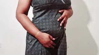 Sexy MILF with big Clit