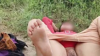 Padosan ko Ghodi Banakar khet me Choda Munh Mein Dala Bada land