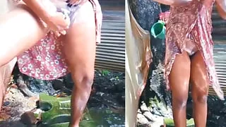 Big Booty Desi Bathes Outside and Shaves Her Hairy Pussy in Front of The Camera