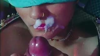 Sexy gunjan bhabhi creamy facial and handjob cum in