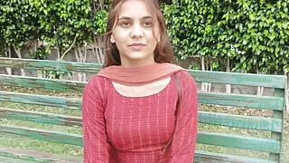 Caught Indian Stepsister Reetu in park with Boyfriend and deal with sex Indian viral xxx