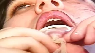 Hairy brunette pissing in vintage action