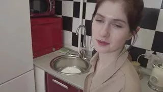 Wife Takes a Break to Suck My Cock