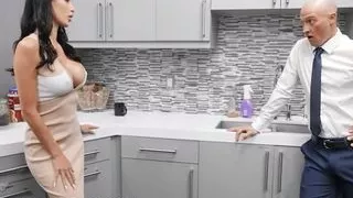 REALITY KINGS - Zac Keeps Getting Distracted At Work By Dirty Daydreams Fucking His Sexy Boss Azul Hermosa