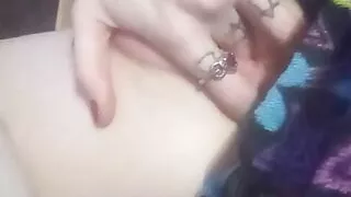 Nymphomaniac daisy loves Masterbating