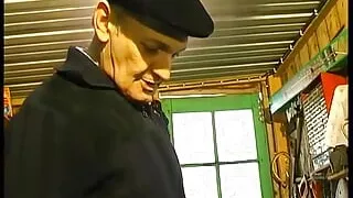 Dany's bringing Natacha from Besanon for our grandpa to take her apart.