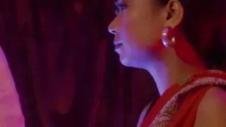 Naukar Ne Malkin Ke Sath Suhagrat Manaya