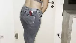 Cum baby, I come so quickly to orgasm with my fingers