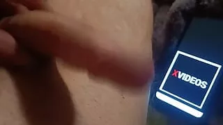 Amateur cock jerking in the duvet