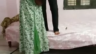 Indian aunty painfully fucked