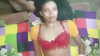 Indian desi dever ne bhabi ko raat mein akele dekh chod diya hindi sex