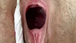 My stepsister surprises me by masturbating and helps me with some good sittings