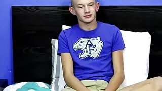 Trey Ryan Sharing And Showing Horny Session Using His Toy