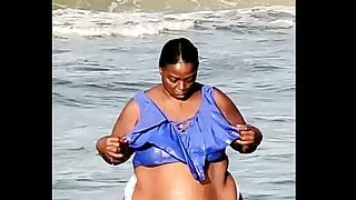 Mochaswallows the Beach Bum