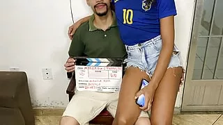 Uinny was surprised by their visit. Uinny was ready to welcome her friend home