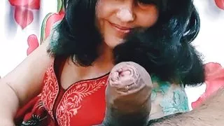 Sweet mom in her late 40s knows the right way