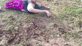 Mms Desi Indian girl Fucked outside by his boyfriend Hindi sex