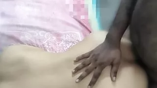 Desi Bhabi fucked hard got the pussy sound of and put the semen inside.