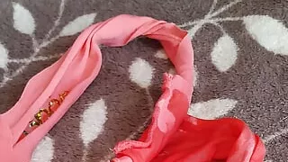 Lala Licious - Fan Request Peeing in Doggystyle