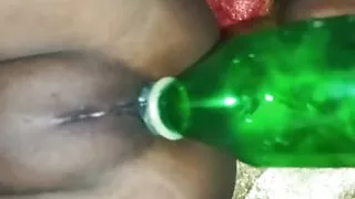 Playing with cold drink water bottle in my bur. Your desi indian sexy Sonia bhabhi fucked by cold drink water bottle.