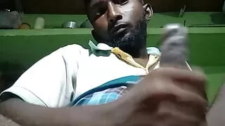 Old Indian gay boy masturbation in her ass