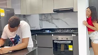 I Fuck My Virgin Stepbrother and He Ends up Giving Me a Delicious Fuck Until He Fills My Ass with Milk