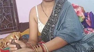 Hot and beautiful girlfriend fucked  in hindi sexy couples