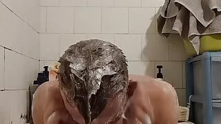 I was filming myself when I was washing