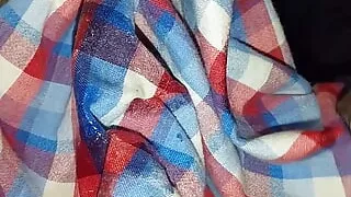 Masturbate On Someone Clothe