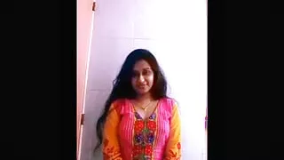 Look i am desire and I spend my days fingering without you.. please make me filled with your cum.