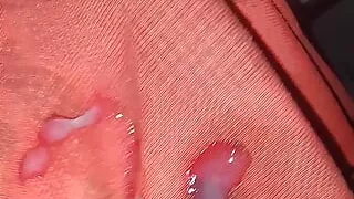I masturbate on neighbour cloth
