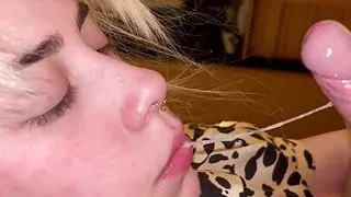 Pijama Sloppy Blowjob Session