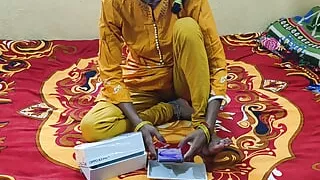 Gave mobile phone to Julie didi and sucked his cock and fucked Julie didi in Juli didi's in-laws