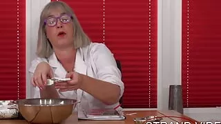 Charlotte Meets the Anal Nurse