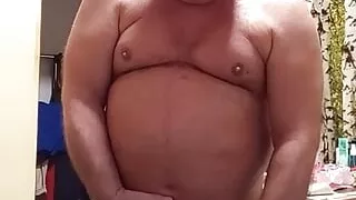 Play with my little and pee.