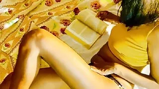 Sri Lankan Cute Wife and Hubby Enjoy The Night