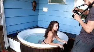 I Asked Him to Take Photos but I Actually Wanted to Fuck!!! Sex in the Bathtub - Squirt