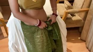 Bhabhi Fucked BY Doctor At his Home Clinic