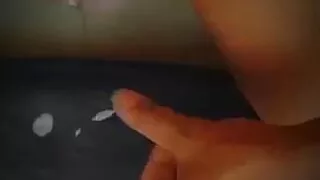 Seeing my elder sister in law she masturbated in the room