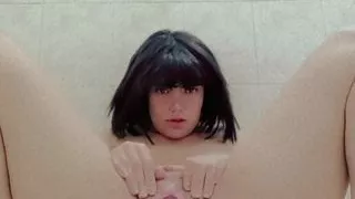 Urinating of sexy girl