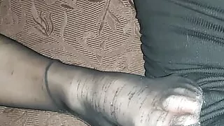 Lingerie Lovers - Foot Massage to Footjob Foreplay