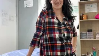 La Secretaria Ardiente