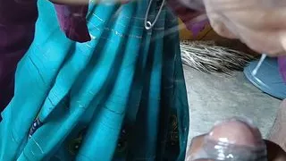 Bhabhi ko malayi pilayi muh mai dear ne
