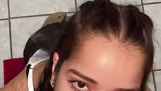 Suck Wellington Prado's cock full of veins and leave it all drooling before putting it in me is horny