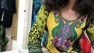 Shameless MILF webcam sex video