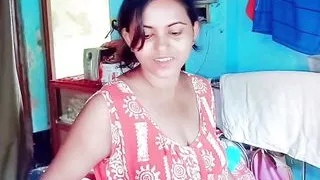 Take the hot young girl of Indian village to the forest and kissed his cheeks and his fuck