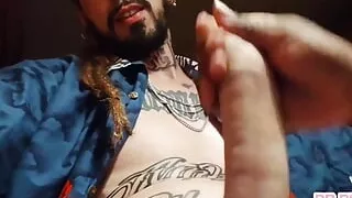 African Woman Masturbates Her Husband's Best Friend in a Wild Way and Let Everything Be Recorded While the Horn Is Taking the Ni