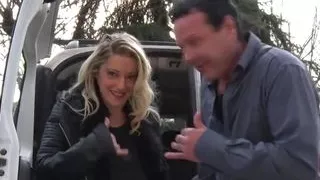 Neapolitan woman in Turin, big mess expected